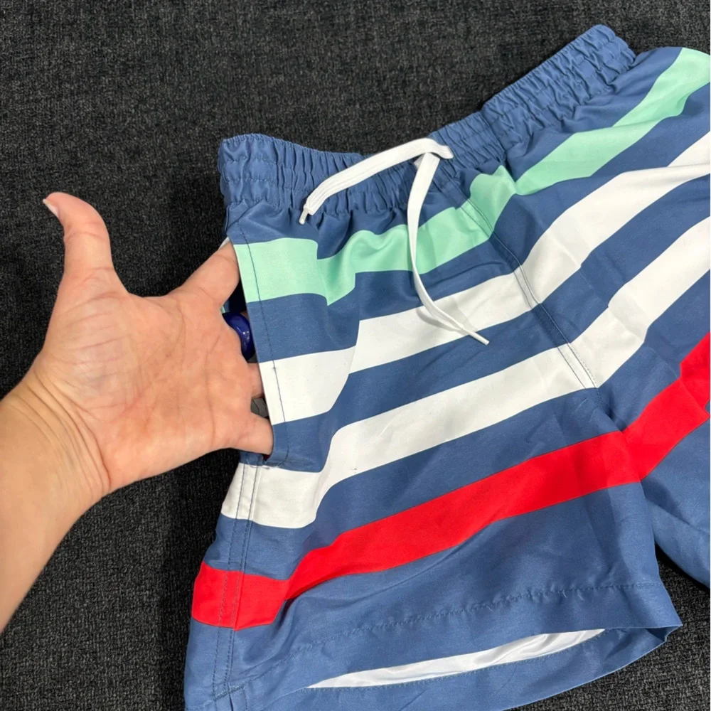 Chubbies Men's Striped Swim Trunks Shorts Medium Mesh Liner Blue Red Green White